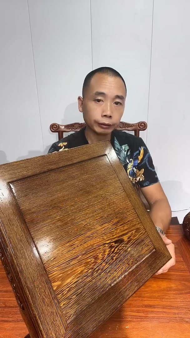 木?****财瑕疵处理鸡翅木35*35*12.5