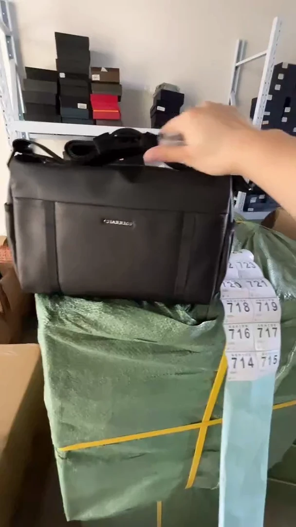 鹿皮（革）韩爵绅士包包皮具714