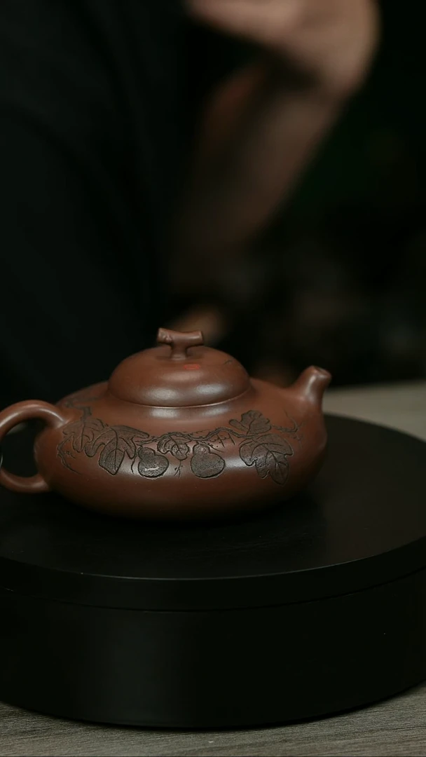 茶壶紫砂新****行H1499赵信军葫芦华颍