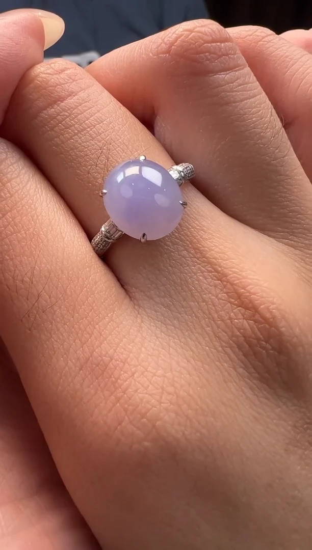 18K金镶嵌戒指翡翠缅甸珠宝严选