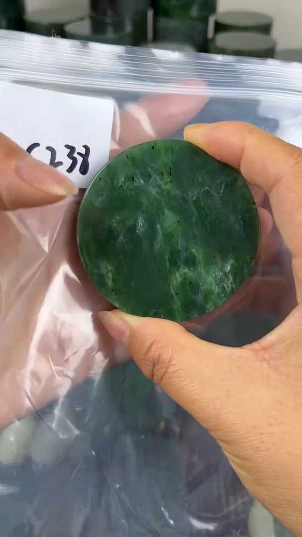 和田玉未镶嵌珠宝半成品镯芯