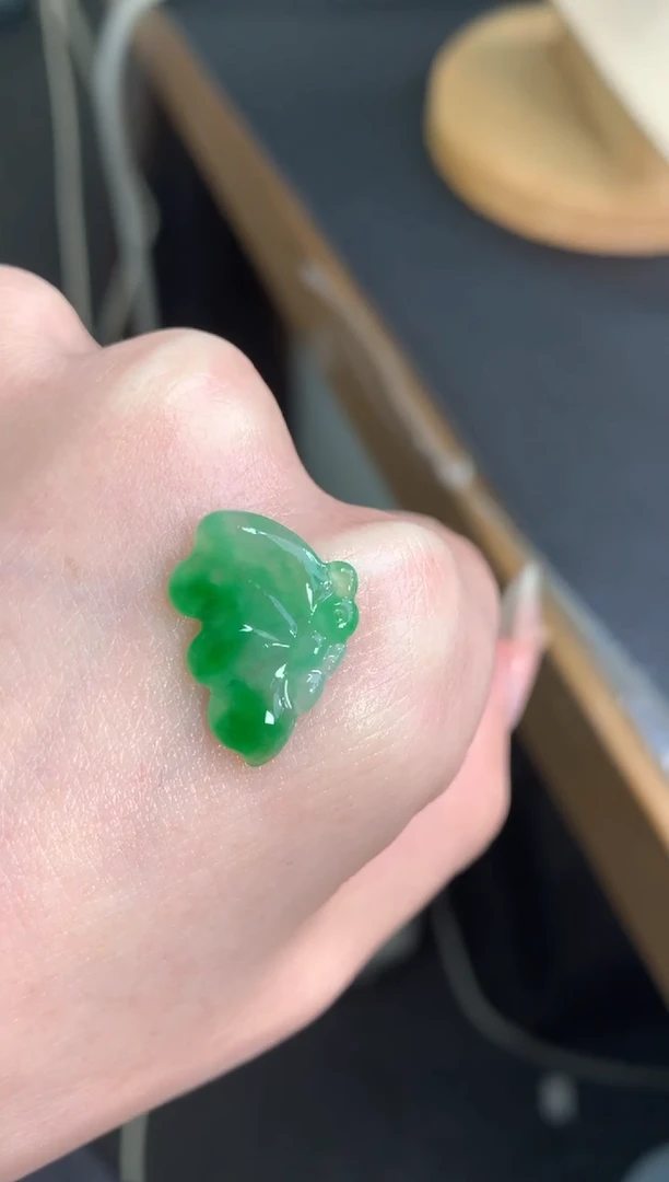 未镶嵌定制翡翠蝴蝶