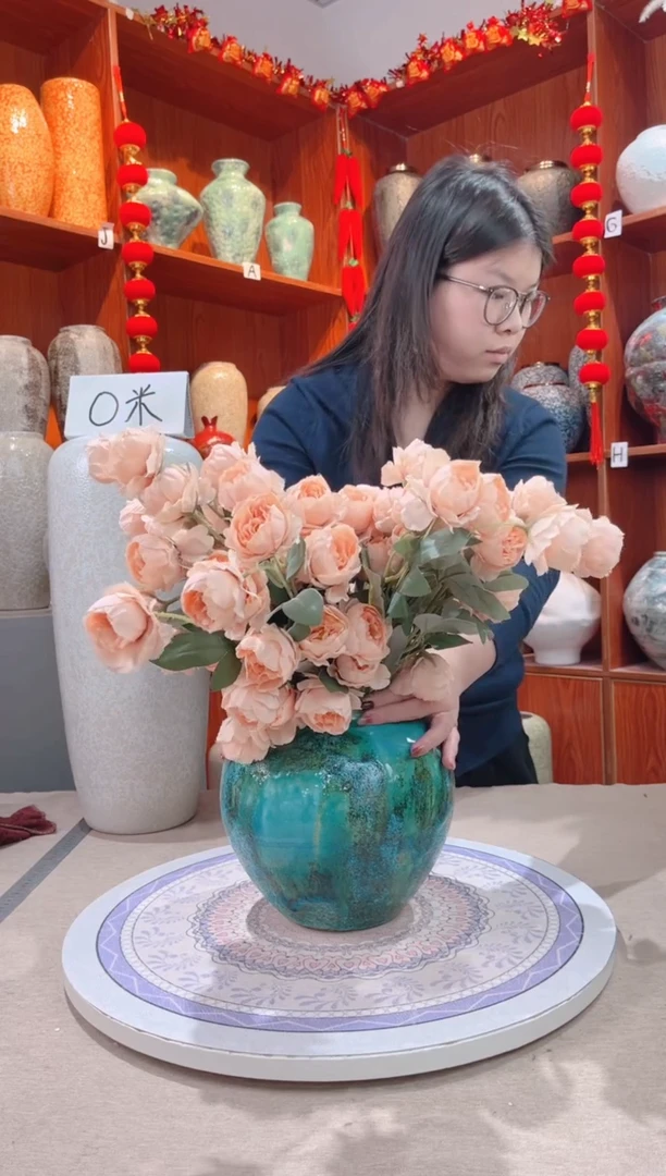 【闪购商品】瓶草原绿 小号 陶瓷花瓶 无花 微瑕