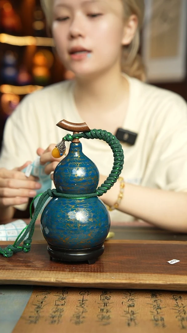 60号350ml左右非遗大漆酒葫芦