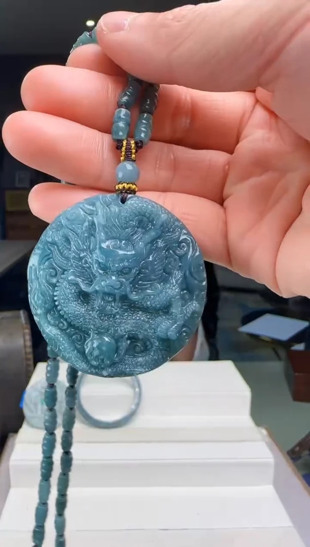 【闪购商品】翡翠吊坠(赠链)未镶嵌多样性发一DY@@60B7J03913