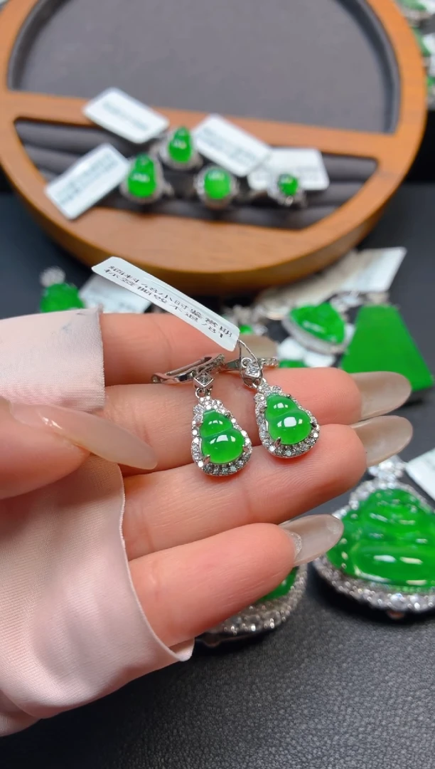 吊坠(不含链)银S925镶嵌翡翠1