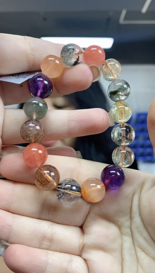 【闪购商品】水晶手串未镶嵌多样性发其一颜色微差