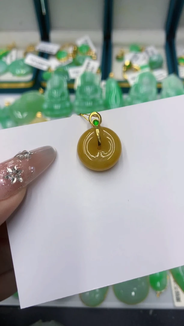 颈饰未镶嵌翡翠111111