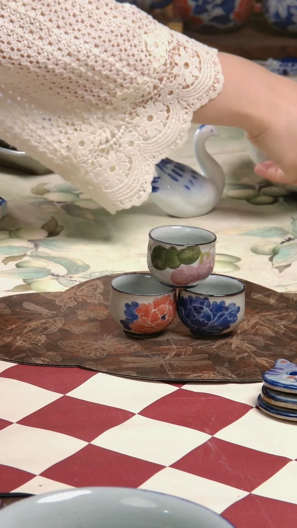 茶碗...........