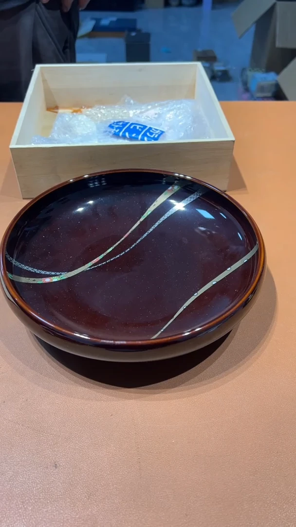 涣*阿达西日瓷摆件992