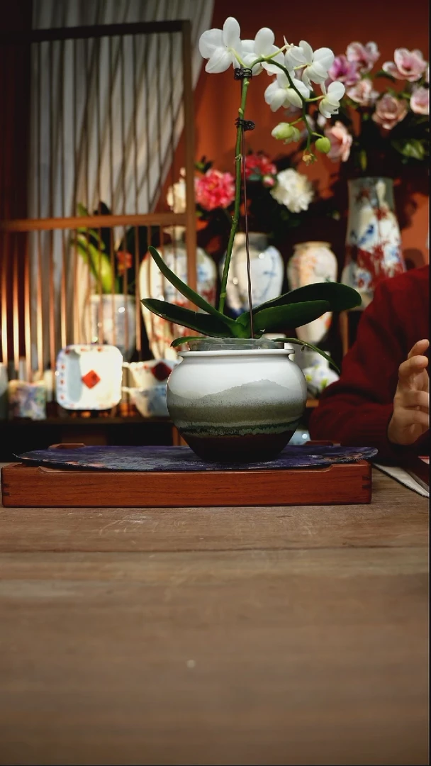 当代景德镇设计师釉下手绘陶瓷花瓶