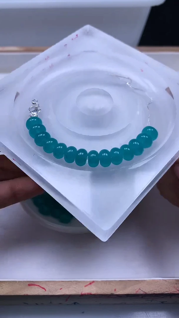 未镶嵌散珠玛瑙/玉髓A1808 天河 石5*8mm20个8元