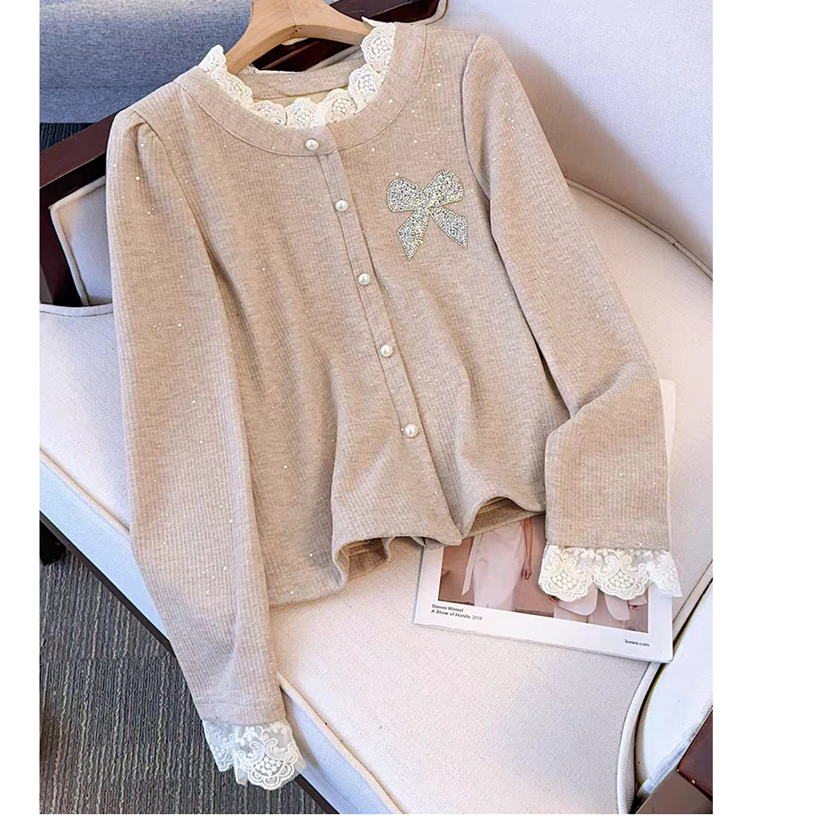 衣源7717#毛衣内搭新款小香风针织开衫蕾丝拼接打底上衣（长约55）