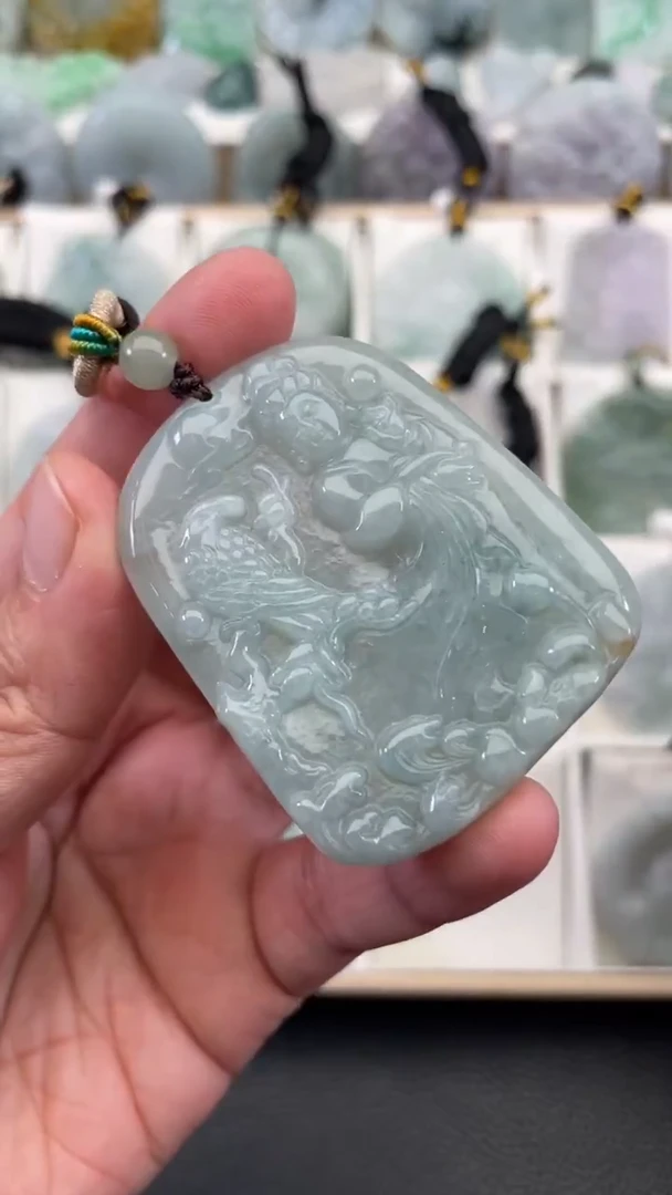 颈饰未镶嵌翡翠天然缅甸翡翠A货66