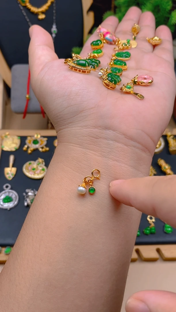 吊坠(不含链)银S925镶嵌翡翠小提溜