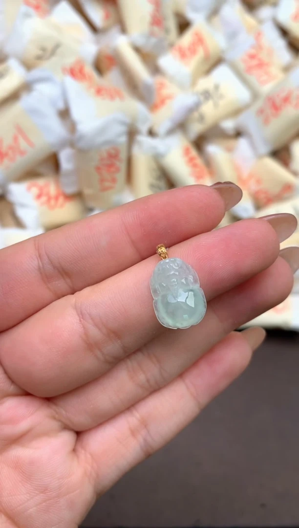 【闪购商品】翡翠挂件18K金镶嵌 —