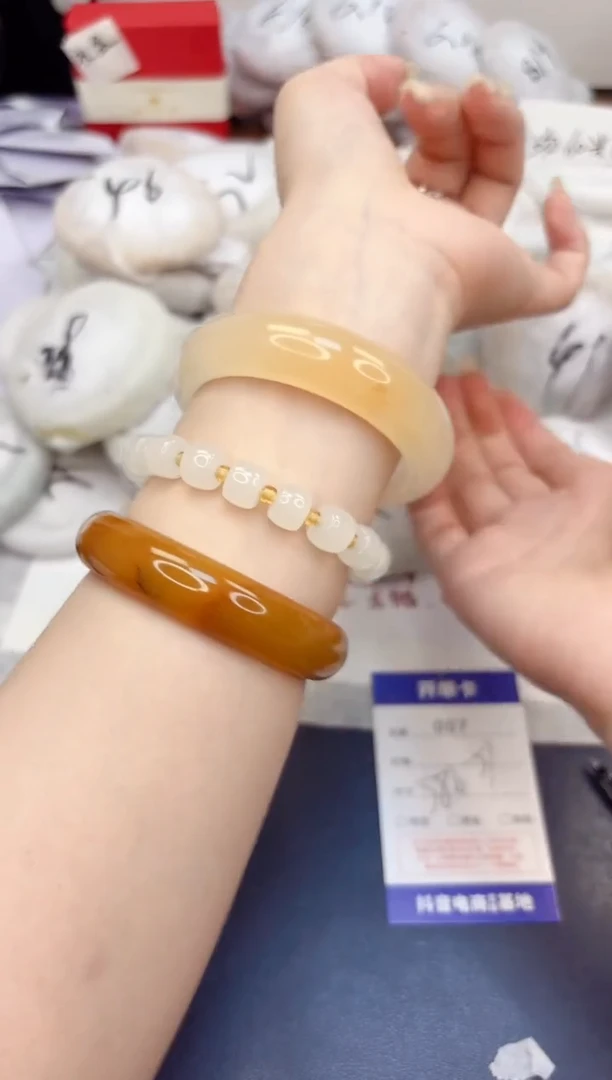 石英质玉手镯未镶嵌7-财气镯-圈口58