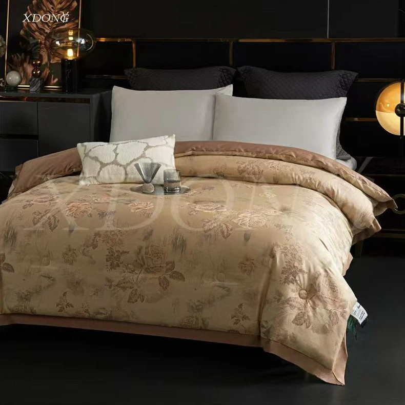 XDONGY（冬云家纺）200*230高精密贡缎梦幻玫瑰柔软亲肤冬被