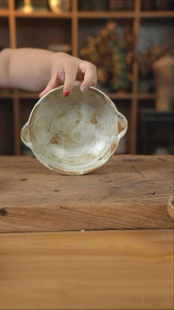 粉影系列的7英寸双耳盘