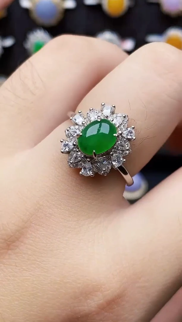 银S925镶嵌戒指翡翠2024