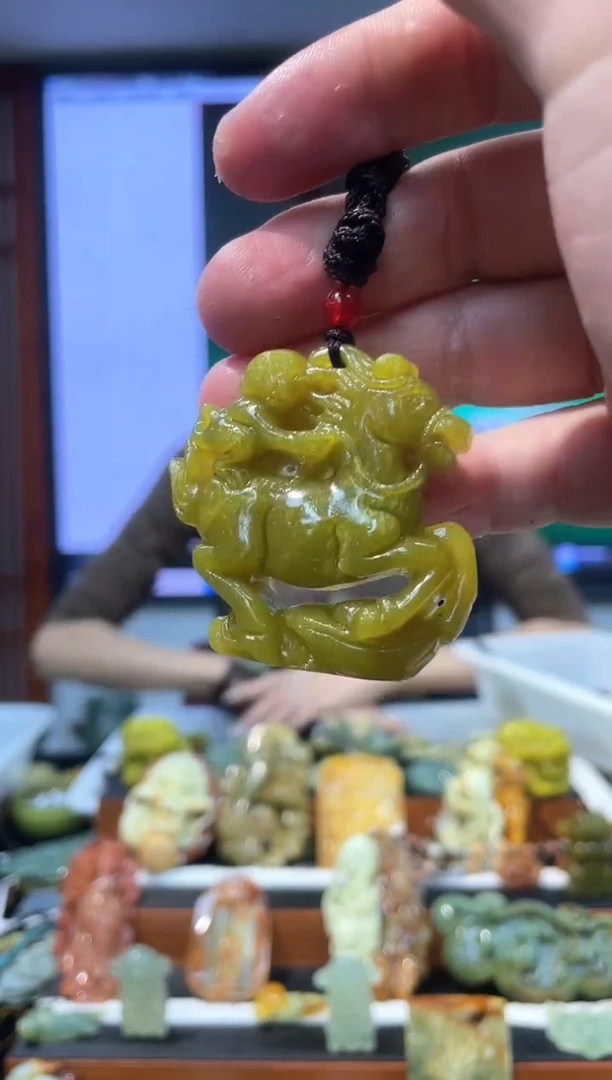 【闪购商品】岫玉吊坠未镶嵌·