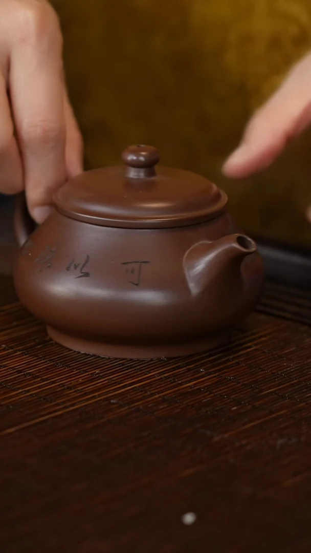茶壶紫砂宜兴紫砂壶 h03602