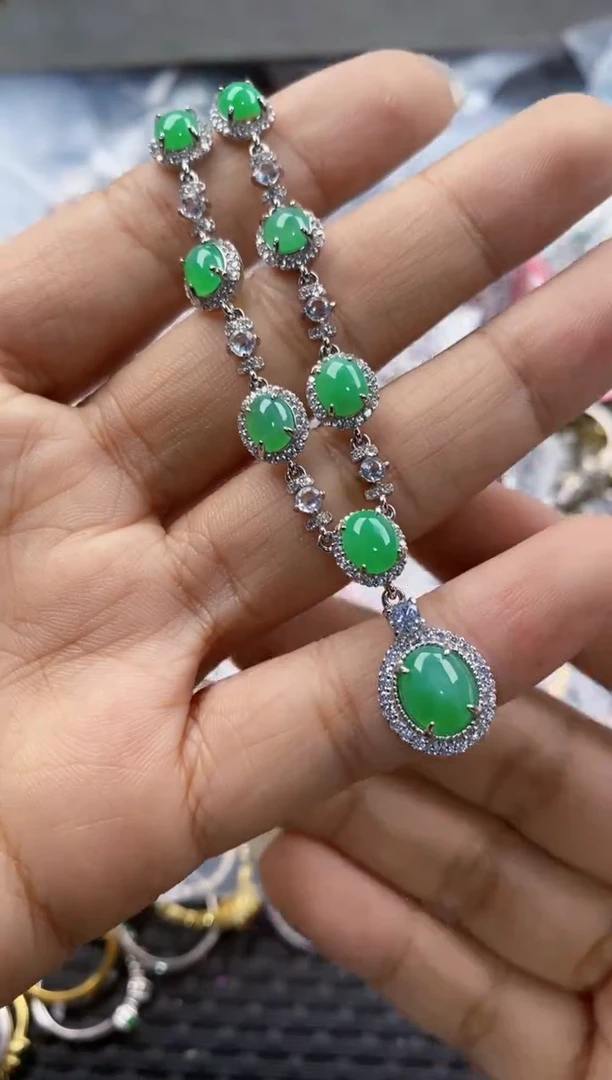 银S925镶嵌戒指翡翠888              9