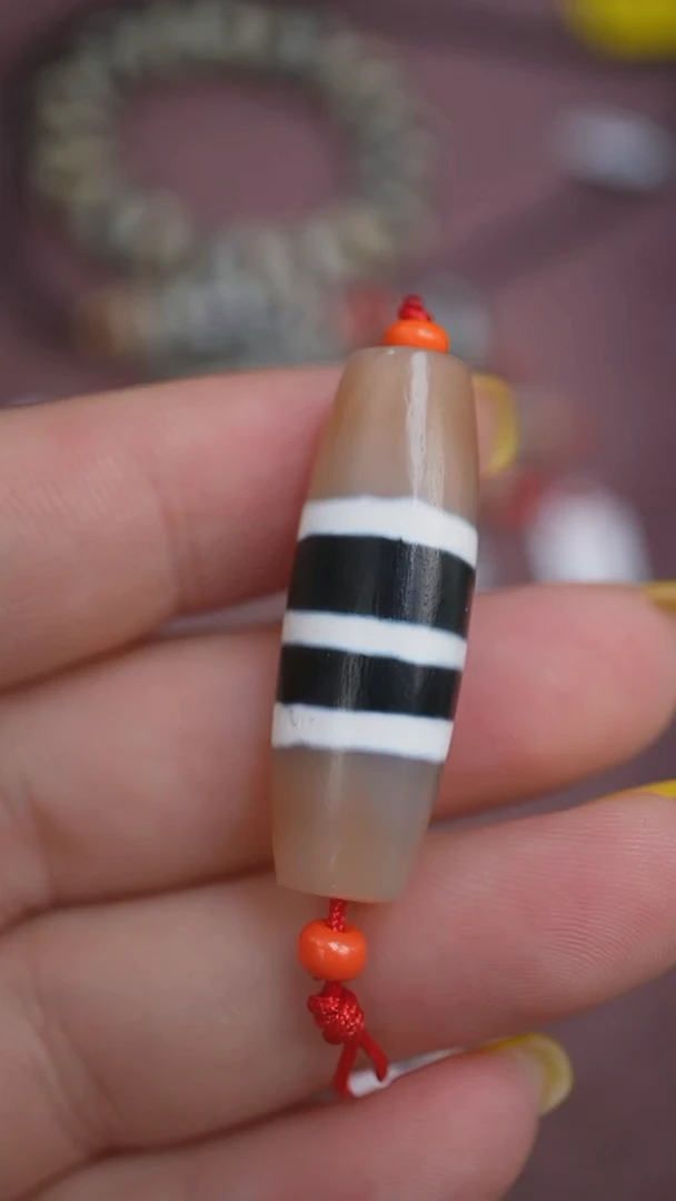 玛瑙/玉髓颈饰未镶嵌蚀花玛瑙珠定制编绳