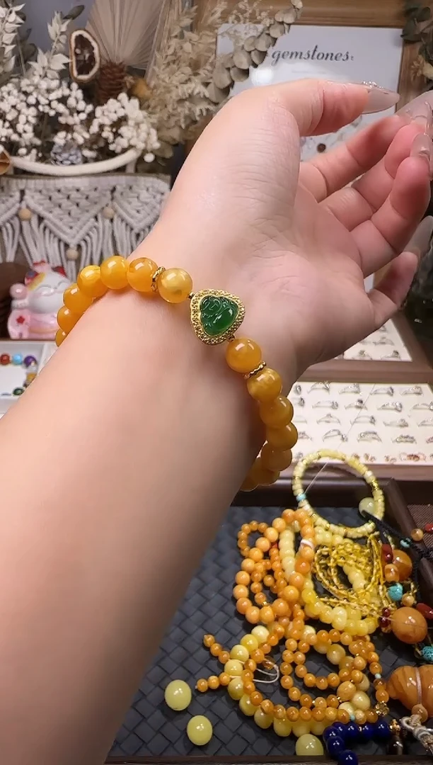 天然辰砂蜜蜡手链