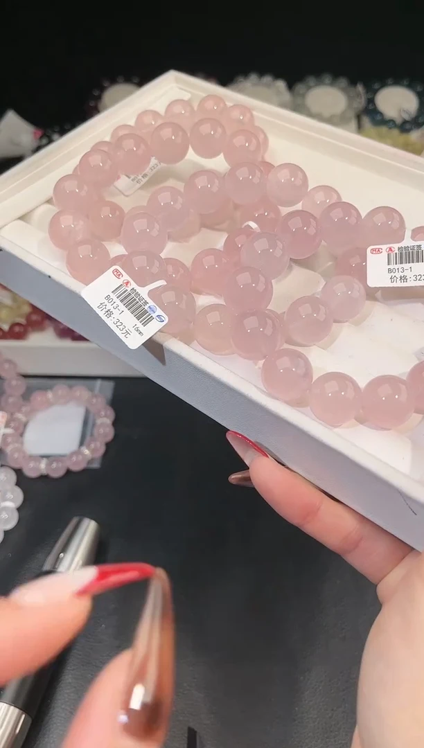 【闪购商品】水晶手链未镶嵌多样性发一粉晶16mm