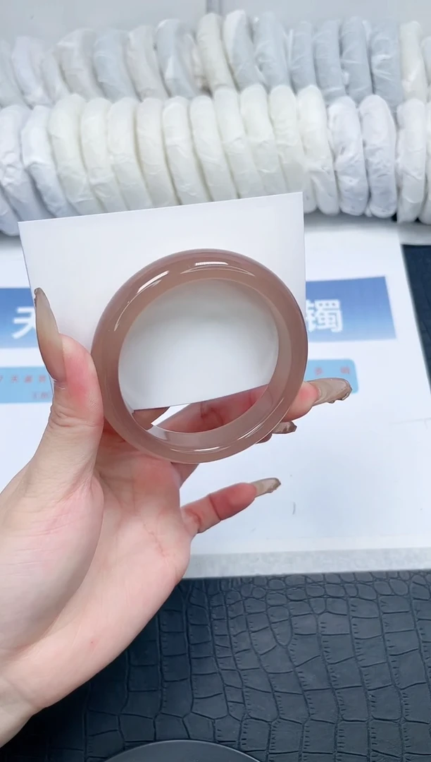 【闪购商品】石英质玉手镯未镶嵌V25-58