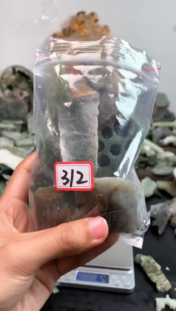 未镶嵌和田玉摆件312