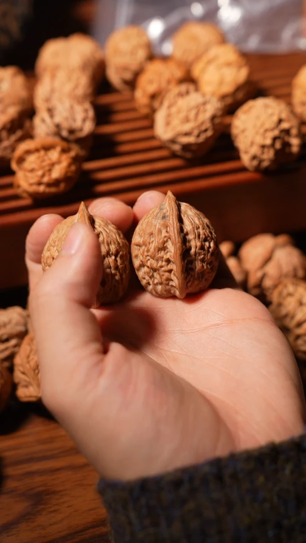 核桃红皮鸡心34，，。。。。。。