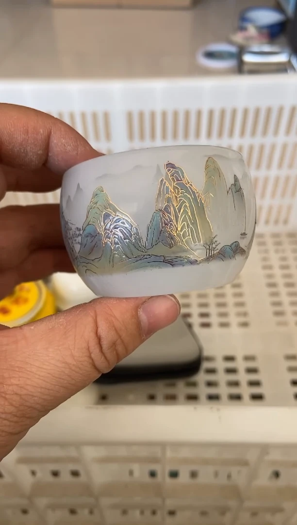 杯无运费险有瑕疵的摄影的产品有使用过的痕迹有点脏介意勿拍