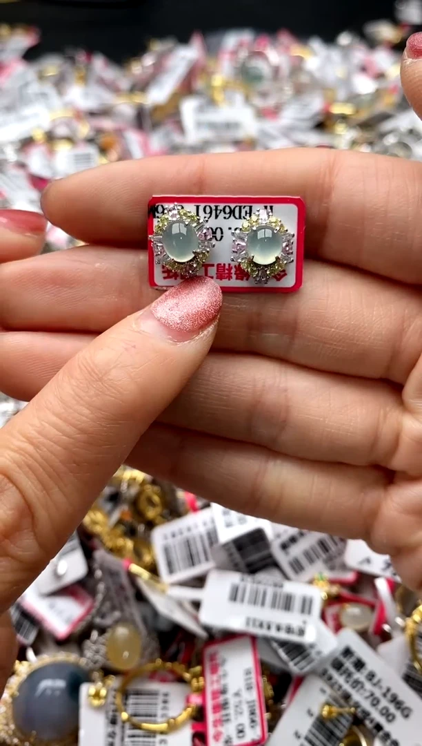 【闪购商品】翡翠戒指银S925镶嵌33333333    3