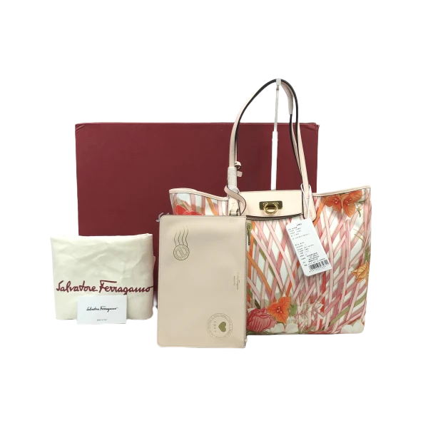 95新/菲拉格慕/妃鱼/手提包/市场价10200/250127LT0012