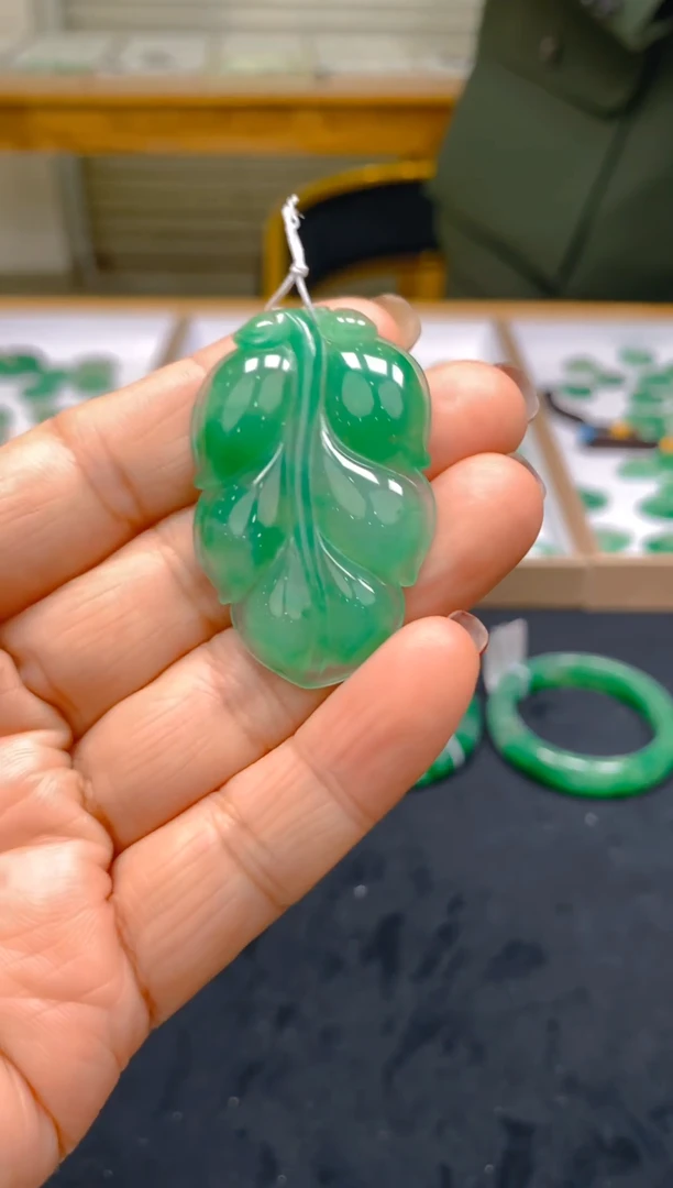 【闪购商品】石英质玉颈饰未镶嵌冰美人非洲翠，官方质检发货031