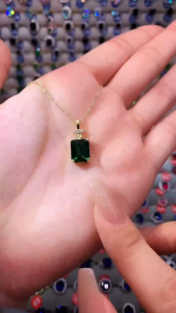 【闪购商品】透辉石吊坠银S925镶嵌1111