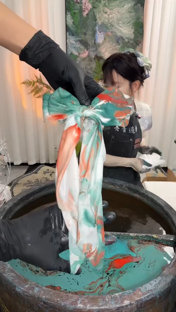 663 荷塘锦鲤 一字夹