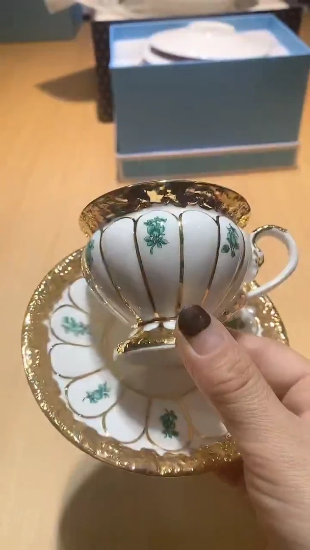 【闪购商品】瓷片锅碗瓢盆一件不剩