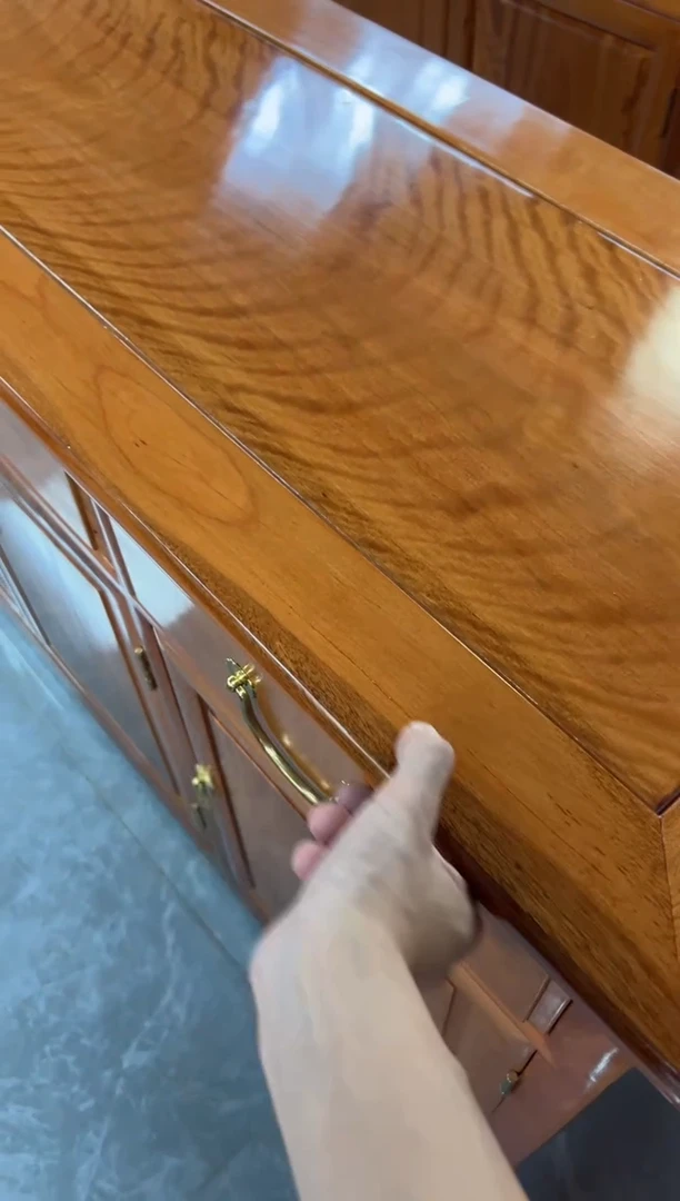 花梨木类柜类家具三抽三门餐边柜面板微瑕