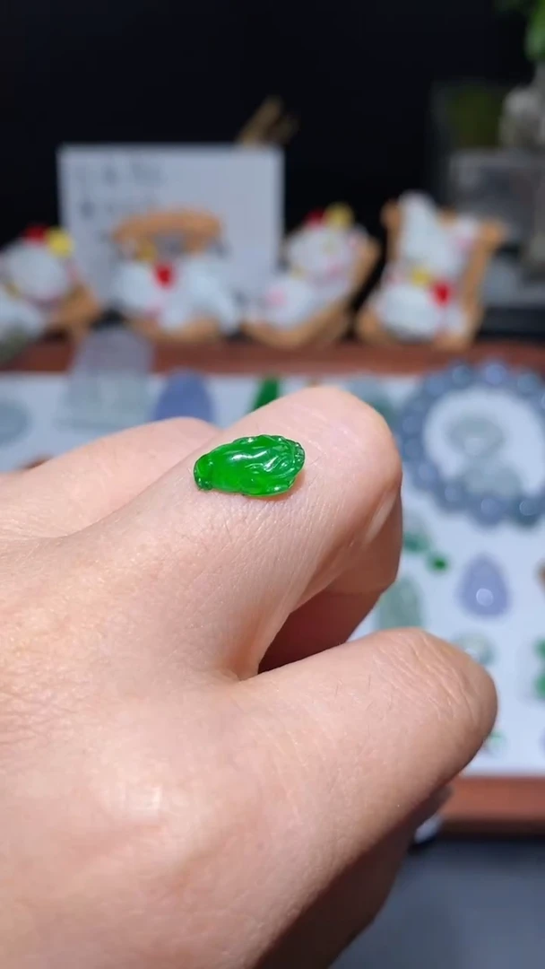 未镶嵌定制翡翠金蟾