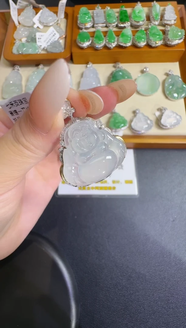 翡翠18K金镶嵌吊坠(不含链)【源头工厂】钻石镶嵌