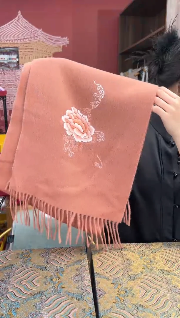 【闪购商品】刺绣100山羊绒苏绣双面绣手工刺绣围巾