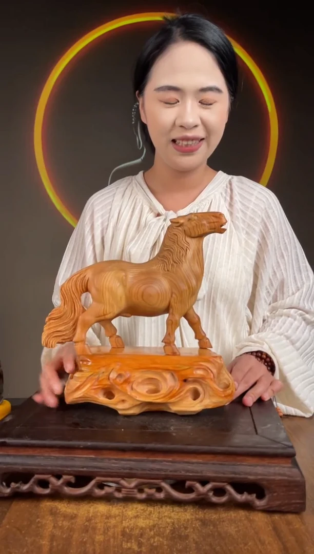 柏木（崖柏）手工摆件,先抢先得! 编号:121