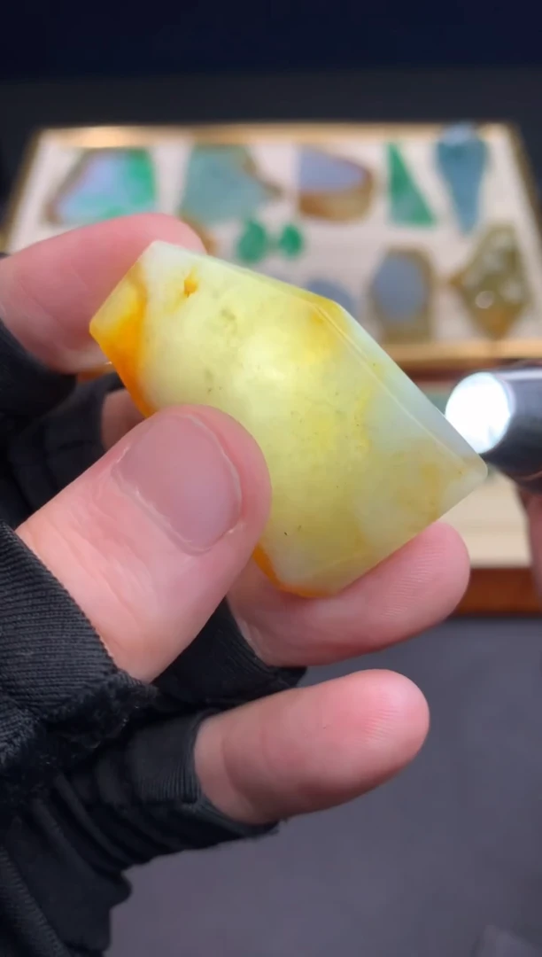 定制翡翠未镶嵌天然翡翠裸石