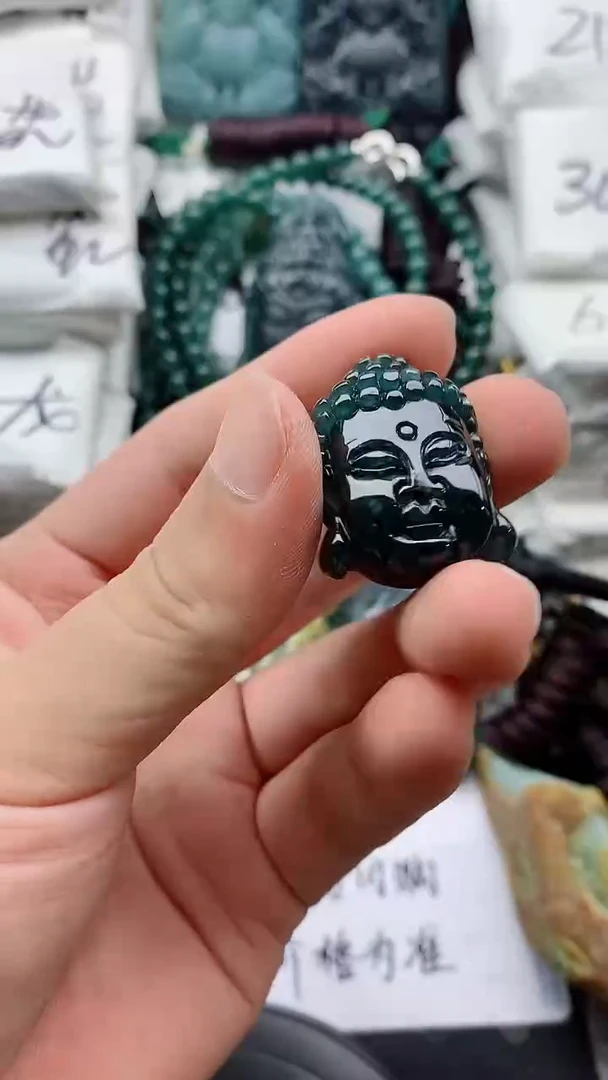 翡翠未镶嵌颈饰88888888888