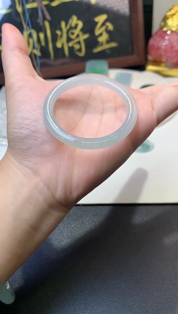 未镶嵌定制翡翠毛货