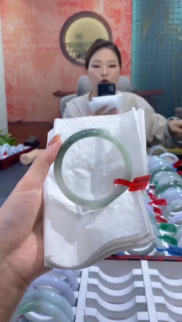 未镶嵌手镯翡翠0041128