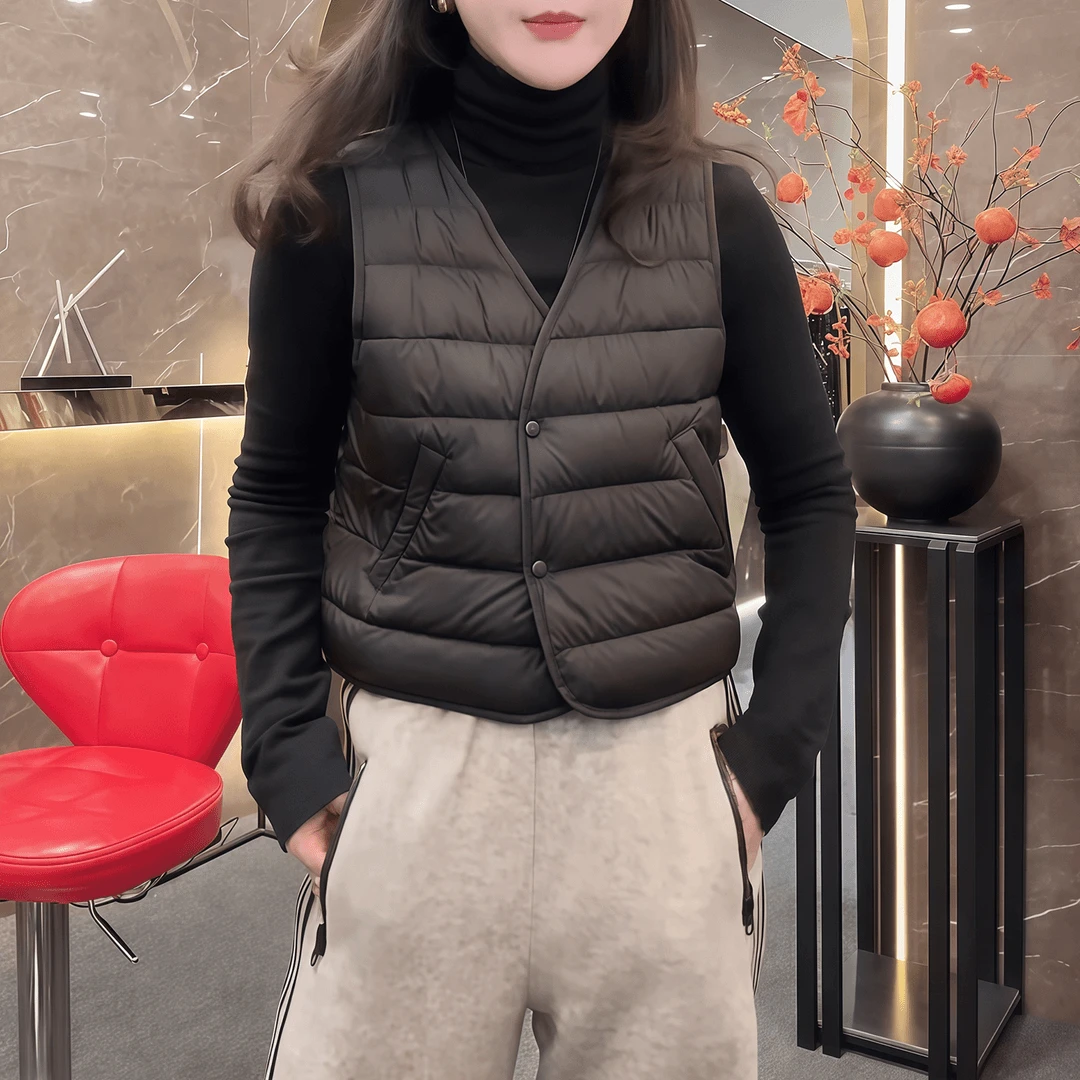 高级感排骨棉服马甲女秋冬新款宽松加厚保暖V领无袖坎肩棉衣外套